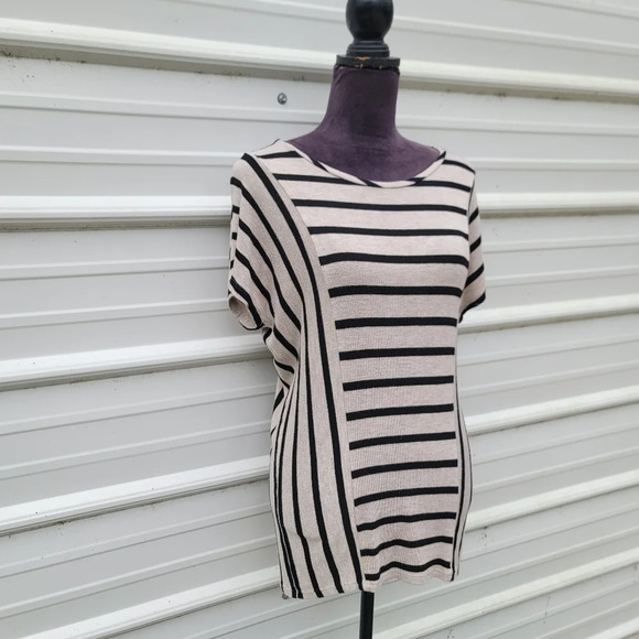 INC International Concepts Women’s Striped Knit Top Beige Black Stretch Sz s - Picture 7 of 8